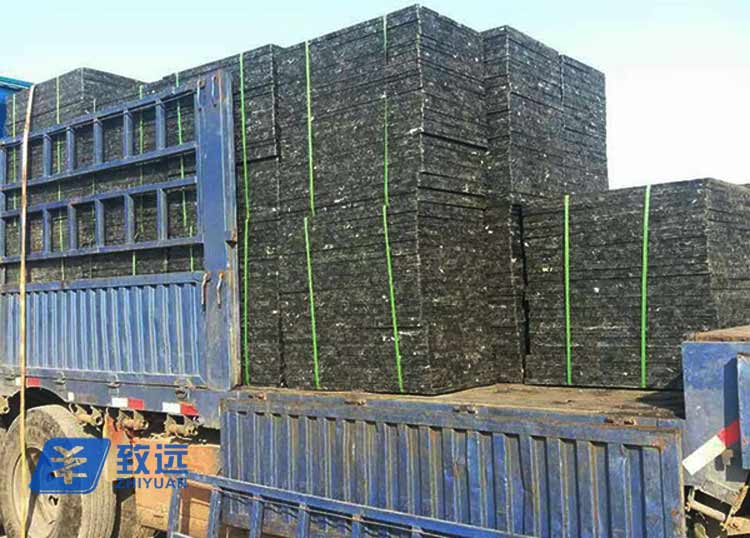 磚機(jī)廠家1380×880×30托板尺寸適合哪種磚機(jī)型號規(guī)格